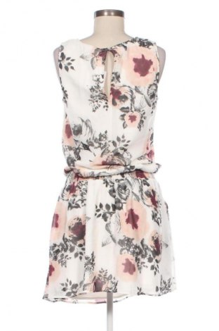 Рокля VILA, Размер M, Цвят Многоцветен, Цена 30,00 €