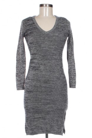 Рокля VILA, Размер S, Цвят Сив, Цена 4,09 €