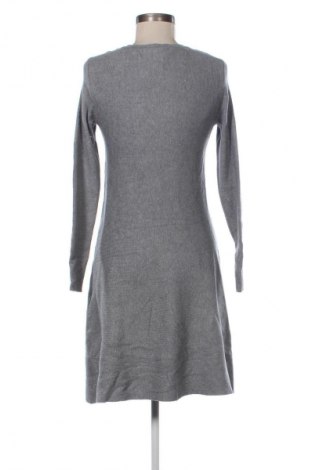 Рокля Vero Moda, Размер S, Цвят Сив, Цена 8,18 €