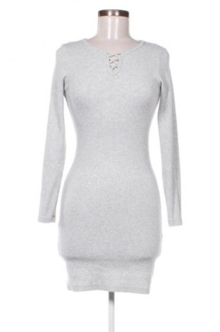 Kleid Wow, Größe M, Farbe Grau, Preis 20,00 €