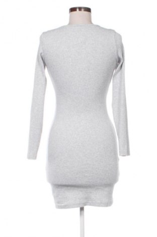 Kleid Wow, Größe M, Farbe Grau, Preis 20,00 €