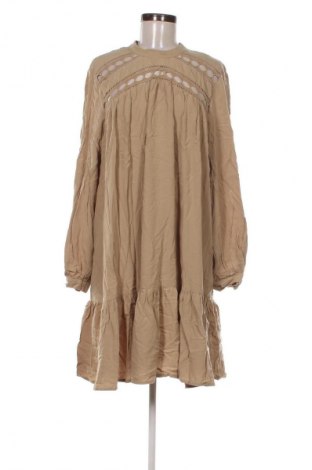 Ruha Y.A.S, Méret L, Szín Bézs, Ár 17 355 Ft