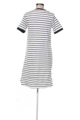 Рокля Yest, Размер S, Цвят Многоцветен, Цена 17,89 €