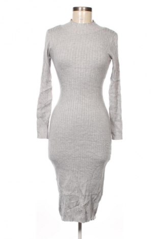 Рокля Yours Truly, Размер M, Цвят Сив, Цена 10,73 €