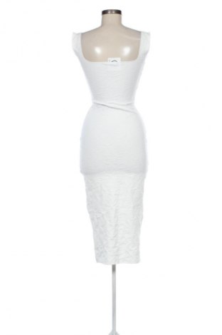 Kleid Zara, Größe S, Farbe Weiß, Preis € 17,00