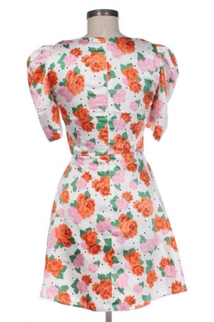 Рокля Zara, Размер M, Цвят Многоцветен, Цена 11,75 €