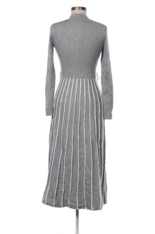 Kleid Zesica, Größe M, Farbe Mehrfarbig, Preis € 21,99