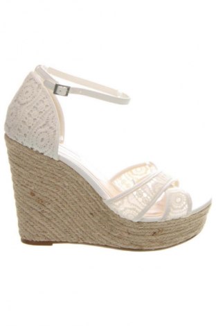 Sandály Bershka, Velikost 40, Barva Bílá, Cena  669,00 Kč