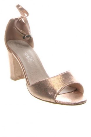 Sandály Tendenz, Velikost 38, Barva Zlatistá, Cena  669,00 Kč