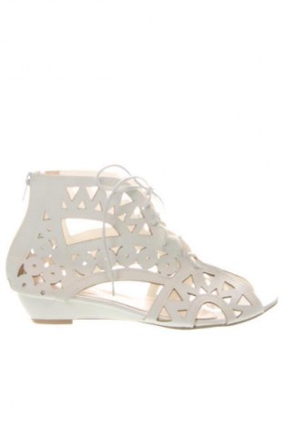 Sandalen Unbranded, Größe 39, Farbe Weiß, Preis € 32,99