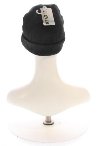 Шапка Eleven, Цвят Черен, Цена 7,15 €