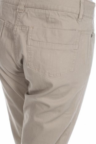 Pantaloni de femei Alain Manoukian, Mărime M, Culoare Bej, Preț 108,15 Lei