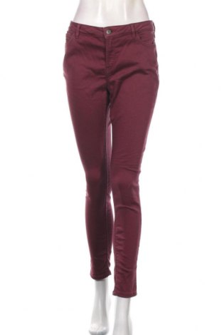 Дамски панталон Esprit, Размер L, Цвят Лилав, 86% памук, 13% полиестер, 1% еластан, Цена 36,75 лв.