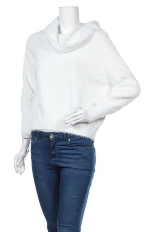 Дамски пуловер H&M, Размер S, Цвят Бял, 68% полиамид, 31% акрил, 1% еластан, Цена 29,40 лв.