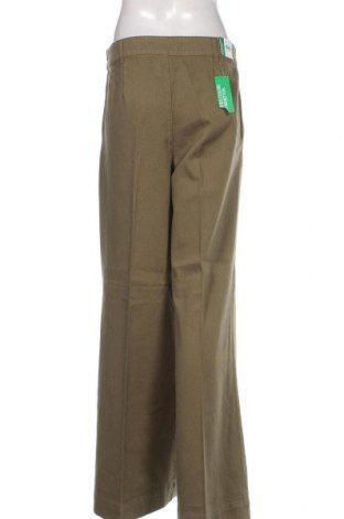 Дамски панталон United Colors Of Benetton, Размер L, Цвят Зелен, Цена 116,00 лв.