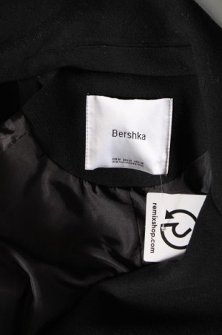 Palton de femei Bershka, Mărime M, Culoare Negru, Preț 392,11 Lei