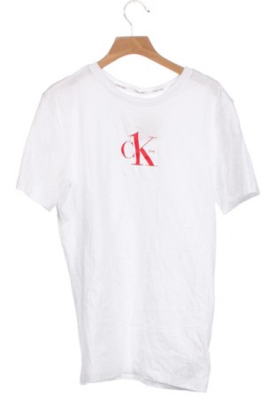 Детска тениска Calvin Klein, Размер 14-15y/ 168-170 см, Цвят Бял, Цена 64,00 лв.