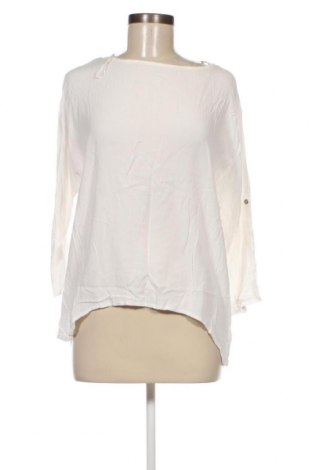Дамска блуза Addax, Размер M, Цвят Бял, Цена 3,80 лв.
