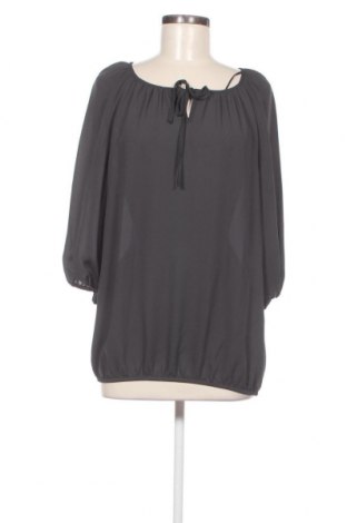 Damen Shirt Anne L., Größe M, Farbe Grau, Preis € 3,04