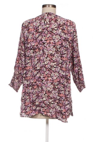 Γυναικεία μπλούζα Cassiopeia, Μέγεθος S, Χρώμα Πολύχρωμο, Τιμή 2,47 €