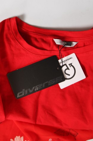 Γυναικεία μπλούζα Diverse, Μέγεθος XS, Χρώμα Κόκκινο, Τιμή 5,43 €