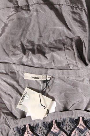 Дамска блуза Dranella, Размер M, Цвят Сив, Цена 7,20 лв.