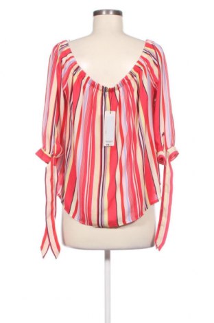 Дамска блуза Fb Sister, Размер M, Цвят Многоцветен, Цена 31,00 лв.