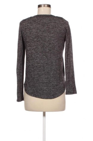 Damen Shirt Gina Tricot, Größe S, Farbe Grau, Preis € 2,19