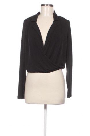 Γυναικεία μπλούζα Gina Tricot, Μέγεθος M, Χρώμα Μαύρο, Τιμή 1,61 €