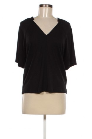 Γυναικεία μπλούζα In Wear, Μέγεθος XS, Χρώμα Μαύρο, Τιμή 4,73 €