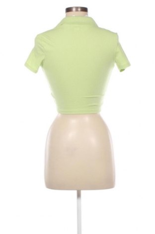 Дамска блуза Monki, Размер XS, Цвят Зелен, Цена 8,40 лв.