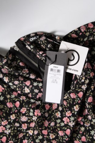 Γυναικεία μπλούζα ONLY, Μέγεθος S, Χρώμα Πολύχρωμο, Τιμή 5,77 €