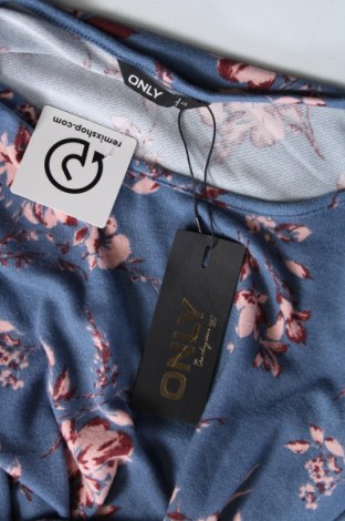 Γυναικεία μπλούζα ONLY, Μέγεθος XS, Χρώμα Πολύχρωμο, Τιμή 4,12 €