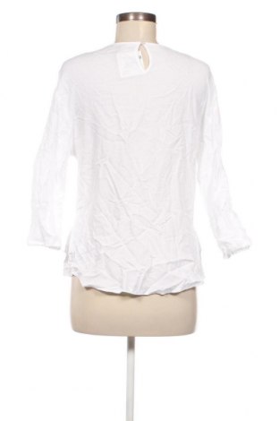 Дамска блуза ONLY, Размер S, Цвят Бял, Цена 6,00 лв.