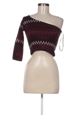 Damen Shirt Pull&Bear, Größe S, Farbe Mehrfarbig, Preis 2,56 €