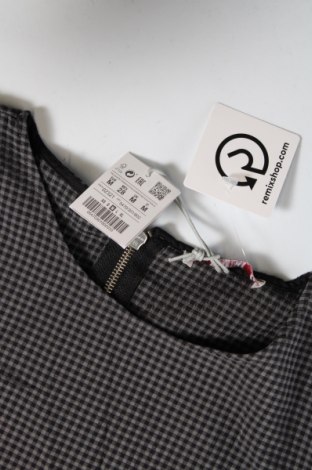Damen Shirt Pull&Bear, Größe M, Farbe Mehrfarbig, Preis 4,95 €