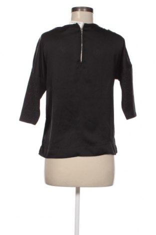 Дамска блуза Pull&Bear, Размер S, Цвят Черен, Цена 3,42 лв.