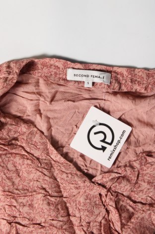 Γυναικεία μπλούζα Second Female, Μέγεθος S, Χρώμα Ρόζ , Τιμή 2,52 €
