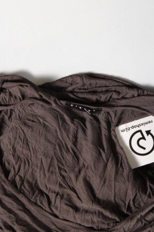 Γυναικεία μπλούζα Sisley, Μέγεθος M, Χρώμα Καφέ, Τιμή 1,86 €