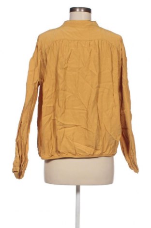 Дамска блуза Summum Woman, Размер XL, Цвят Жълт, Цена 14,28 лв.