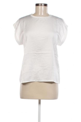 Дамска блуза VILA, Размер XS, Цвят Бял, Цена 9,20 лв.