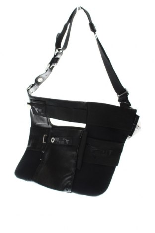 Дамска чанта Urban Tool, Цвят Черен, Цена 34,10 лв.