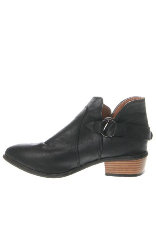 Dámské boty , Velikost 36, Barva Černá, Cena  334,00 Kč