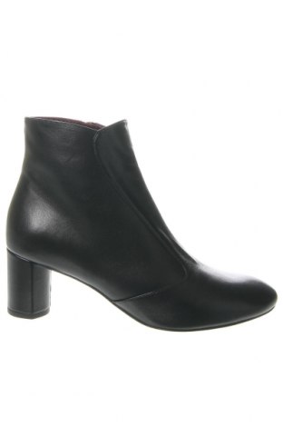 Dámské boty  Avril Gau, Velikost 39, Barva Černá, Cena  3 803,00 Kč