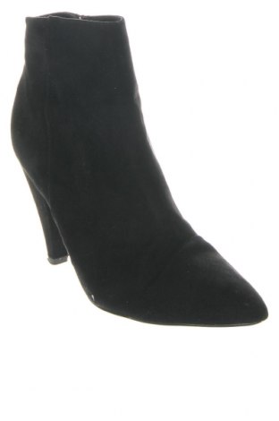 Dámské boty  Carvela, Velikost 38, Barva Černá, Cena  390,00 Kč