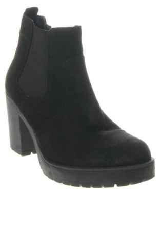 Dámské boty  Graceland, Velikost 39, Barva Černá, Cena  176,00 Kč