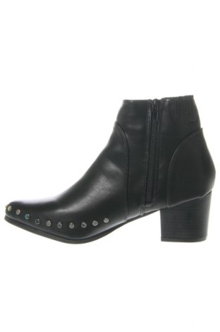 Dámské boty  Irl, Velikost 39, Barva Černá, Cena  469,00 Kč