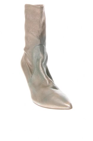 Dámské boty  Stuart Weitzman, Velikost 37, Barva Vícebarevné, Cena  1 779,00 Kč