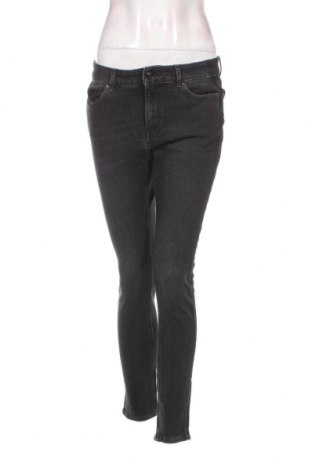 Damen Jeans Escada, Größe S, Farbe Grau, Preis 23,10 €