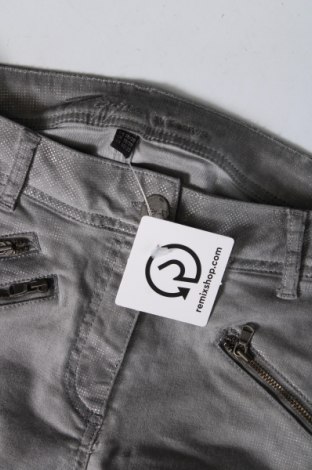 Damen Jeans Kenny S., Größe S, Farbe Grau, Preis € 3,43